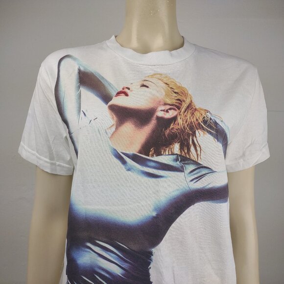 Madonna The Celebration Tour white crew neck short sleeve t-shirt adult Small - Picture 2 of 8